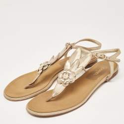 Chanel Gold Suede CC Camellia Leaf Detail Thong Flat Sandals Size 39
