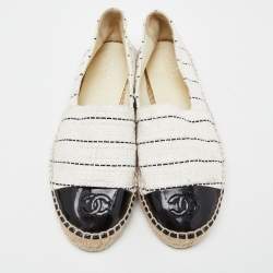 Pre Owned Chanel Off White/Black Tweed and Patent Leather CC Cap Toe Espadrille Flats Size 36