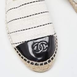 Pre Owned Chanel Off White/Black Tweed and Patent Leather CC Cap Toe Espadrille Flats Size 36