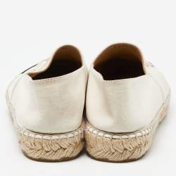 Pre Owned Chanel Off White/Black Leather CC Espadrille Flats Size 38