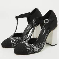 Pre Owned Chanel Black/White Tweed and Fabric CC T-Bar Ankle Strap Pumps Size 40