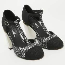 Pre Owned Chanel Black/White Tweed and Fabric CC T-Bar Ankle Strap Pumps Size 40