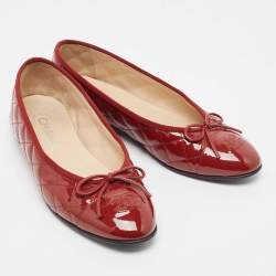 Pre Owned Chanel Brown Quilted Patent Leather CC Bow Ballet Flats Size 38.5