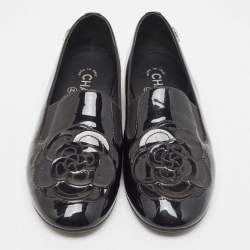Pre Owned Chanel Black Patent Leather CC Camellia Loafers Size 38
