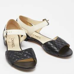 Chanel Black/Cream Quilted Leather Flat Sandals Size 35.5