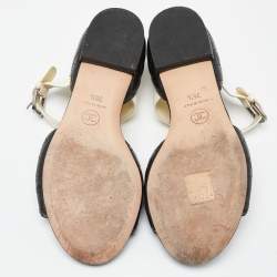 Chanel Black/Cream Quilted Leather Flat Sandals Size 35.5
