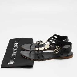 Pre Owned Chanel Black Leather CC Camellia Thong Flat Sandals Size 37.5