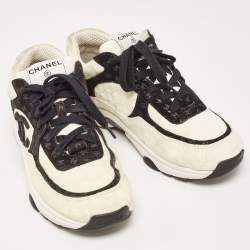 Chanel Cream/Black Suede CC Low Top Sneakers Size 39