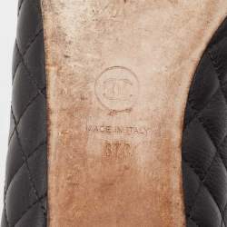 Pre Owned Chanel Black Quilted Leather CC Ballet Flats Size 37