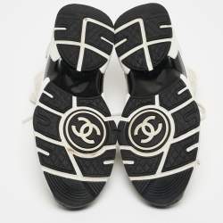 Chanel Grey/Beige Suede and Knit Fabric CC Low Top Sneakers Size 38.5