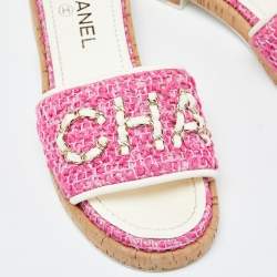 Pre Owned Chanel Pink/White Tweed and Leather Chain Detail Cork Slide Sandals Size 37