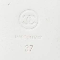 Pre Owned Chanel Pink/White Tweed and Leather Chain Detail Cork Slide Sandals Size 37