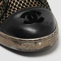 Pre Owned Chanel Black/Gold Mesh and Leather CC Cap Toe Lace Up Sneakers Size 40