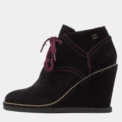 Chanel Black Suede Chain Link CC Wedge Boots Size 39