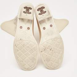 Chanel Beige Glitter Rubber CC Camellia Rain Boots Size 37