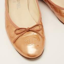Pre Owned Chanel Metallic Orange Quilted Patent Leather CC Bow Ballet Flats Size 40