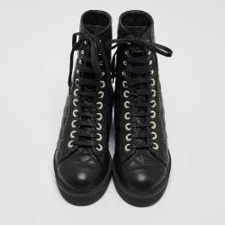 Pre Owned Chanel Black Leather Quilted Leather CC Lace Up Boots Size 37.5
