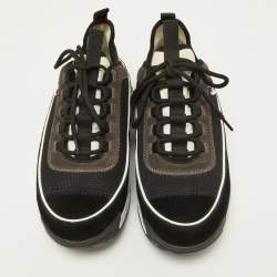 Pre Owned Chanel Black/White Suede and Knit Fabric CC Low Top Sneakers Size 40