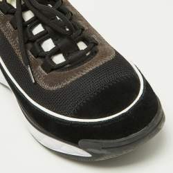 Pre Owned Chanel Black/White Suede and Knit Fabric CC Low Top Sneakers Size 40