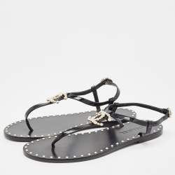 Pre Owned Chanel Black Patent and Leather CC Pearl Embellished Flat Thong Sandals Size 39.5