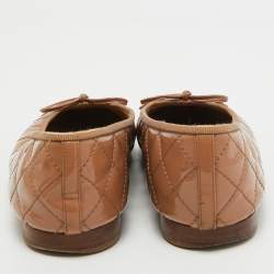 Pre Owned Chanel Beige Patent CC Cap Toe  Ballet Flats Size 39.5