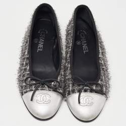 Pre Owned Chanel Black/Silver Tweed and Leather CC Ballet Flats Size 39