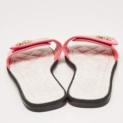 Pre Owned Chanel Pink Patent Leather CC Flat Slides Size 37.5