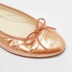 Pre Owned Chanel Gold Patent CC Cap Toe Ballet  Flats Size 38.5