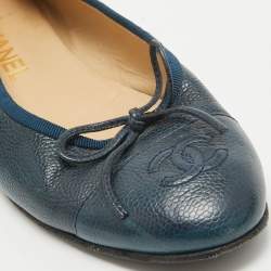 Chanel Dark Blue Leather CC Ballet Flats Size 38