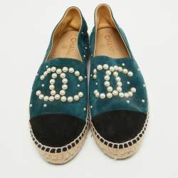 Pre Owned Chanel Green/Black Suede CC Cap Toe Espadrille Flats Size 39