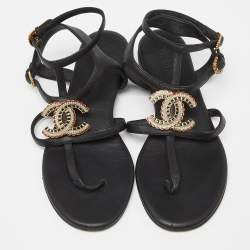 Pre Owned Chanel Black Leather CC Logo Gladiator Sandals Size 39
