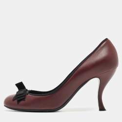 Pre Owned Chanel Brown/Black Leather and Fabric CC Bow Pumps Size 39