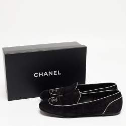 Pre Owned Chanel Black Suede CC Embellished Smoking Slippers Size 41