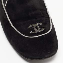 Pre Owned Chanel Black Suede CC Embellished Smoking Slippers Size 41