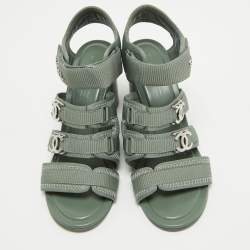 مملوكة مسبقًا Chanel Green Fabric CC Strappy Block Heel Sandals Size 37.5