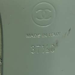 مملوكة مسبقًا Chanel Green Fabric CC Strappy Block Heel Sandals Size 37.5