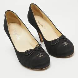 Chanel Black Fabric CC Bow Pumps Size 39