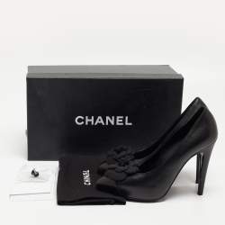 Pre Owned Chanel Black Leather CC Camellia Cap Toe Pumps Size 38