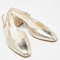 Pre Owned صندل شانيل فتحة خلفية كعب عريض سى سى قماش وتويد أزرق مقاس 38.5