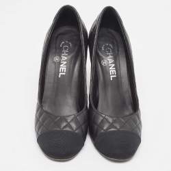 Pre Owned Chanel Black Quilted Leather and Grosgrain CC Cap Toe Pumps Size 39.5