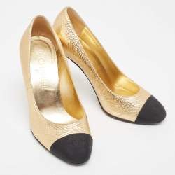 Pre Owned Chanel Gold/Black Leather and Grosgrain CC Pearl Embellished Heel Pumps Size 39