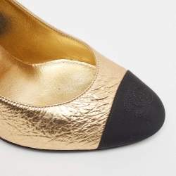 Pre Owned Chanel Gold/Black Leather and Grosgrain CC Pearl Embellished Heel Pumps Size 39