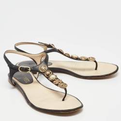 Pre Owned Chanel Black Leather Embellished Thong Sandals Size 38