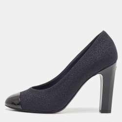 Pre Owned Chanel Navy Blue/Black Lurex Fabric and Patent Leather Cap Toe Pumps Size 39