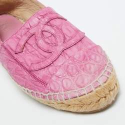 Chanel Pink Crocodile CC Espadrille Flats Size 38