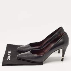 Pre Owned Chanel Black Leather Cap Toe Pumps Size 38