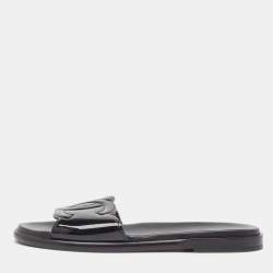 Chanel Black Patent Leather CC Flat Slides Size 39.5