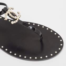 Chanel Black Patent Leather CC Pearl Embellished Thong Flats Size 42