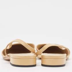 Pre Owned Chanel Beige/Black Leather and Fabric Cap Toe CC Slingback Flats Size 39