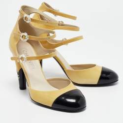 Pre Owned Chanel Beige/Black Patent Camellia Ankle Strap Pumps Size 38.5   